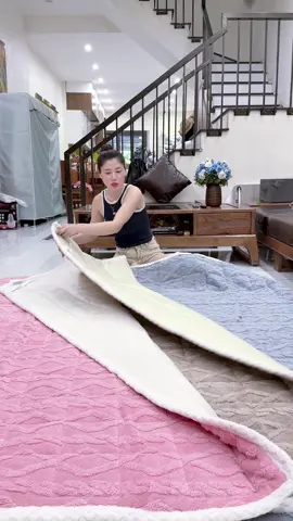 Thảm lông cừu nhân tạo đu màu sắc #xuhuong #thảm #thamtraisan #ngocanann 