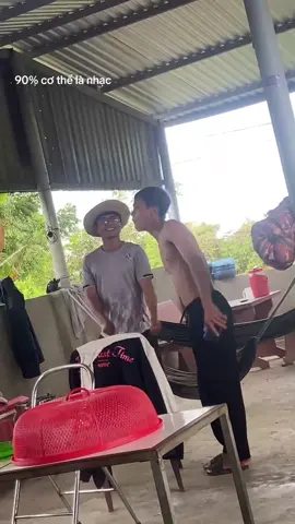 Cuốnnn coi mãi không dứt ra được🤣