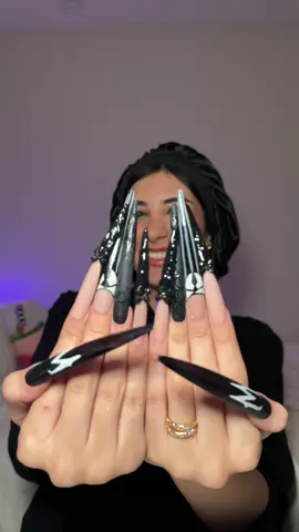 She’s backkk😝 Wednesday nails 🖤 #longnails #67 #nails #wednesday 
