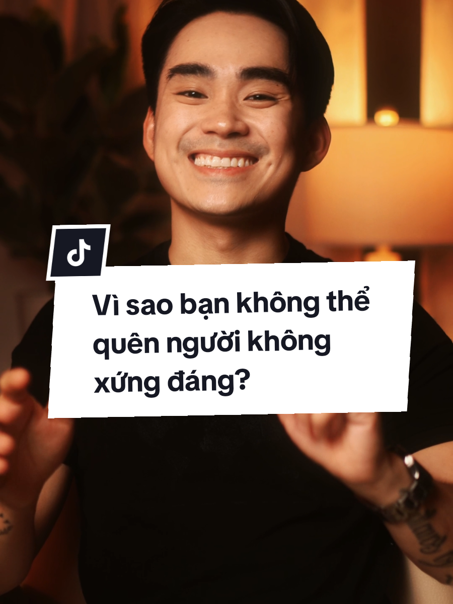 Biết họ không xứng đáng, vậy vì sao bạn vẫn không thể quên?  Xem hết video để biết rõ lý do. #yeu #LearnOnTikTok #tiktokviral 