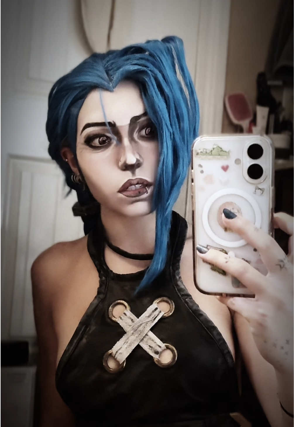 dirty mirror jinx draft 💣 #jinx #arcane #jinxcosplay #fyp 