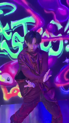 𝐁𝐅𝐗🔥 Solo Dance #TAIKI Instagramにて別ver.もUP!! MVはYouTubeにて公開中📽️ BFXがテーマソングとなっている アリーナツアーもお楽しみに🦋 ※音源修正のため再UP #B#BFXFANTASTICS #佐藤大樹#dancee