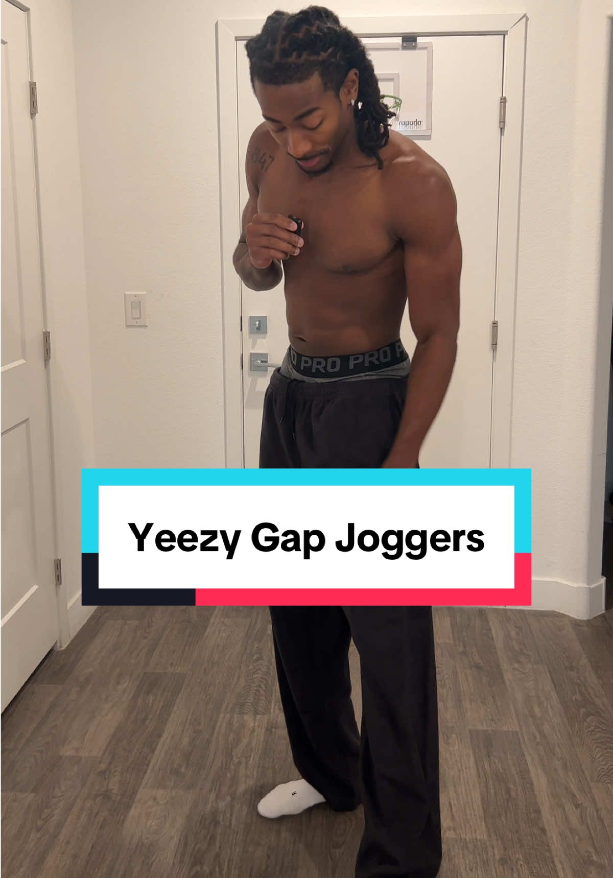 @Keevado Fashion Yeezy Gap Joggers are so comfy and fall season is approaching why not snag you a pair 🔥 #yeezygap #joggerpants #joggers #sweatpants #gap 