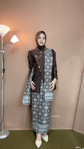 Kebaya janggan🤎#kebayamodern #kebayajanggan #kebaya 
