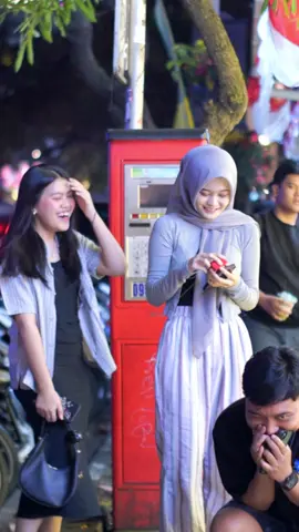Ketika di kasih cincin #pranks #lucu 