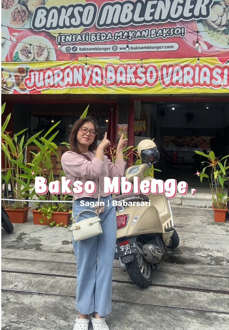 Replying to @ekitike sekarang kalau pengen makan bakso keju di jogja jadi ga bingung lagii, mana harganya murah banget 🫠🫰🏻     #baksokeju #baksomblenger #makan #jogja 