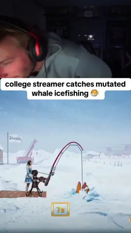 college student catches mutated whale icefishing 🎣🐡 #collegestudent #kickstreaming #bigfish #gaming 