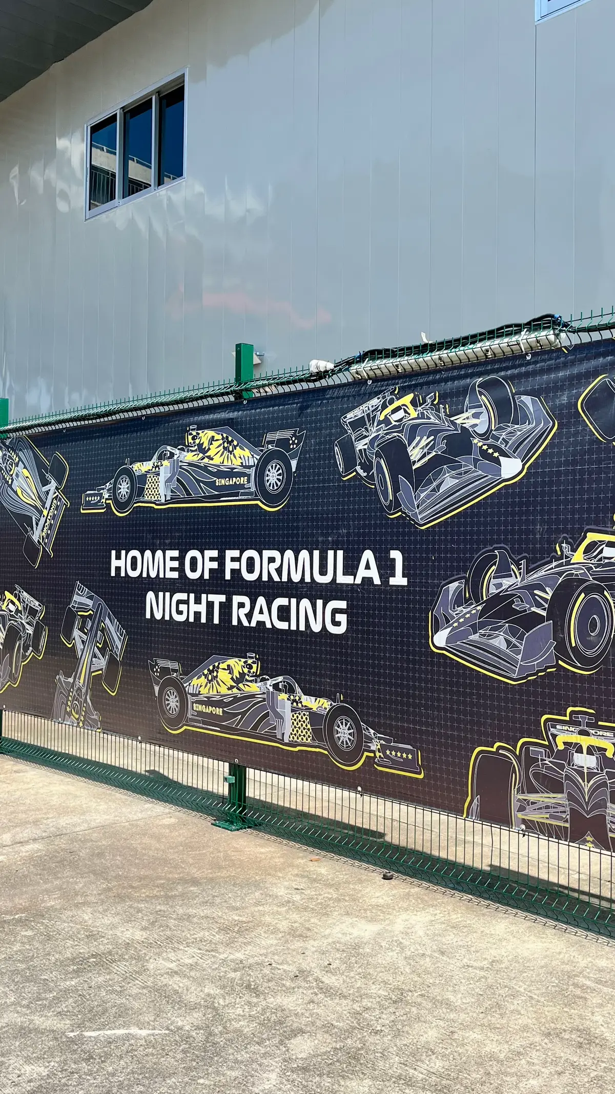 Sneak peek 1 month away to Singapore GP 🏁🏎️ #fypf1 #formula1 #f1singapore #singaporegp #f1nightrace 