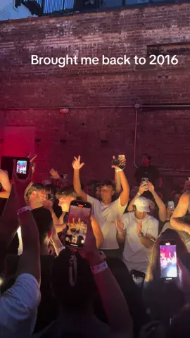 @bunt @The Chainsmokers  finally heard this song live #rave #bunt #thechainsmokers #nyc #fyp 