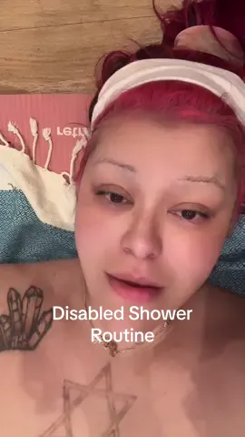 ♿️ Showering with a spinal cord injury isn’t as easy as it used to be. Sitting in the shower a long time makes me dizzy, overheated, and swollen…I’ve even burned my leg before from not being able to feel water temp correctly so I had to revamp my routine. Now Im trying out prepping outside the shower (skincare, exfoliating, shaving, etc.) so once I get in, it’s quick and safe!  Living with cauda equina syndrome + paralysis means adapting everyday tasks, but I hope sharing this helps other disabled babes feel less alone or educates others on what life with a disability is really like 💞 #spinalcordinjury #caudaequinasyndrome #wheelchairlife #disabledmodel #showerroutine 