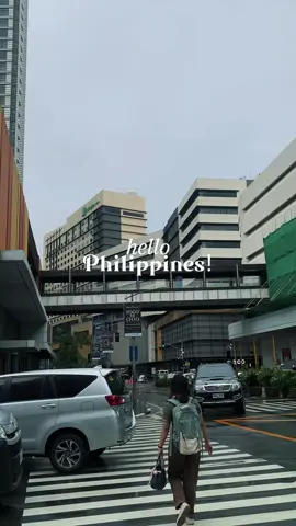 No sleep, no rest, and in fever for 3 days in a row. Im glad it runs smoothly and meet a lot of very nice & friendly people! ✨✨ . . #adayinmylife #philippines #organizer #conference #businesstrip 