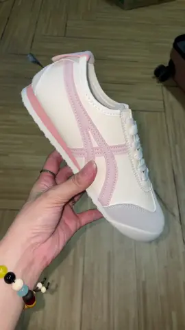Leather soft lightweight flat shoes for women #leathershoes #flatshoes #shoes #casualshoes #fyppppppppppppppppppppppp 