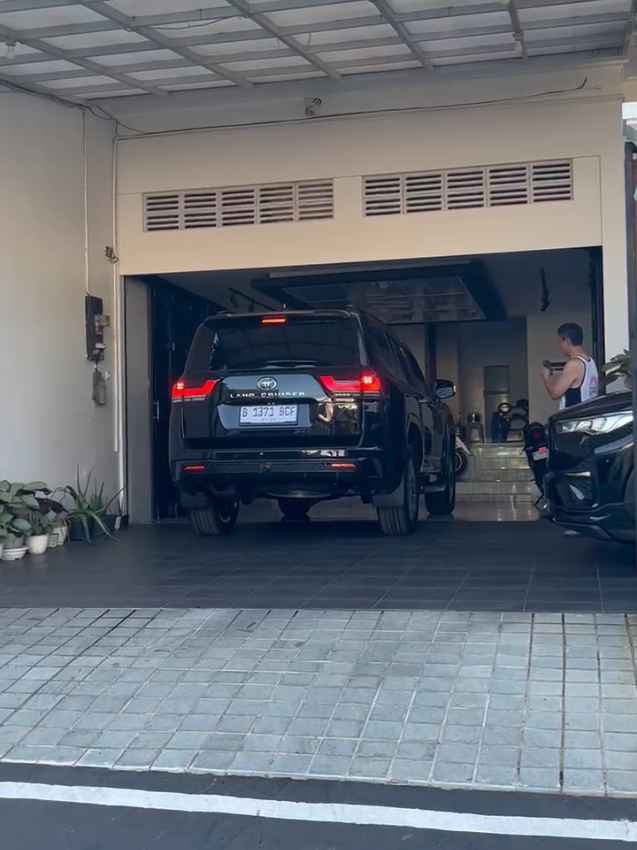 Membalas @ferdikurniawan920 Alhamdulillah sido cair kang wis nemu sing ndue 🤭🤣 #towingmobil #towingtruck #towingindonesia #towingservice #towingpati24jam 