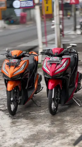 Kamu pilih yang mana? Oren apa merah🤔#vietnamstyle🇻🇳 #stylevietnam🇻🇳 #vario125new #fypage #armexhaust 