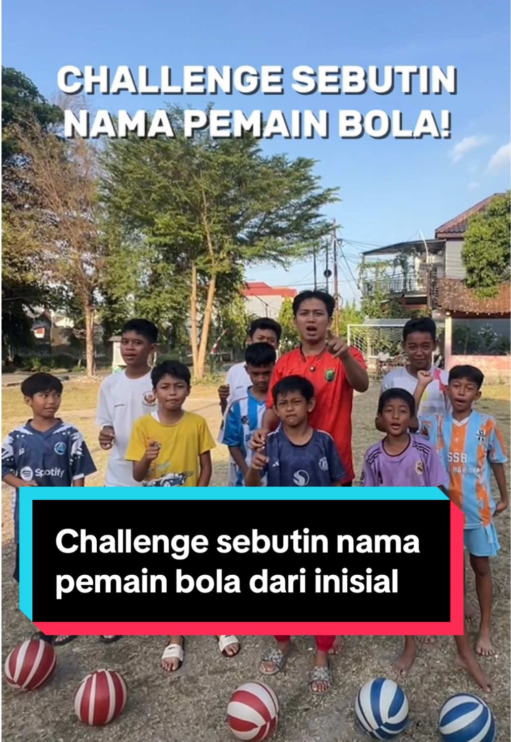 Challenge sebutin nama pemain bola🔥 siapa yang gagal siap siap kena tendangan bola🤣 #cici #dola #id #jnrsoccer #challenge 