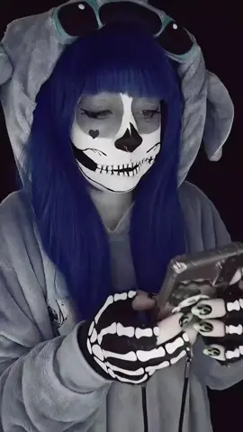 #humor #comedy #blueemily #cosplay #skull 
