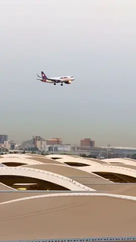 Jeddah Airport Saudi Arabia #planespotting #aviationlovers #foryoupage #foryou #jeddahairport 