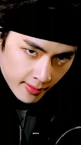 the most handsome man in the world🥰 #fyppppppppppppppppppppppp #taehyung #v #bts #trending 