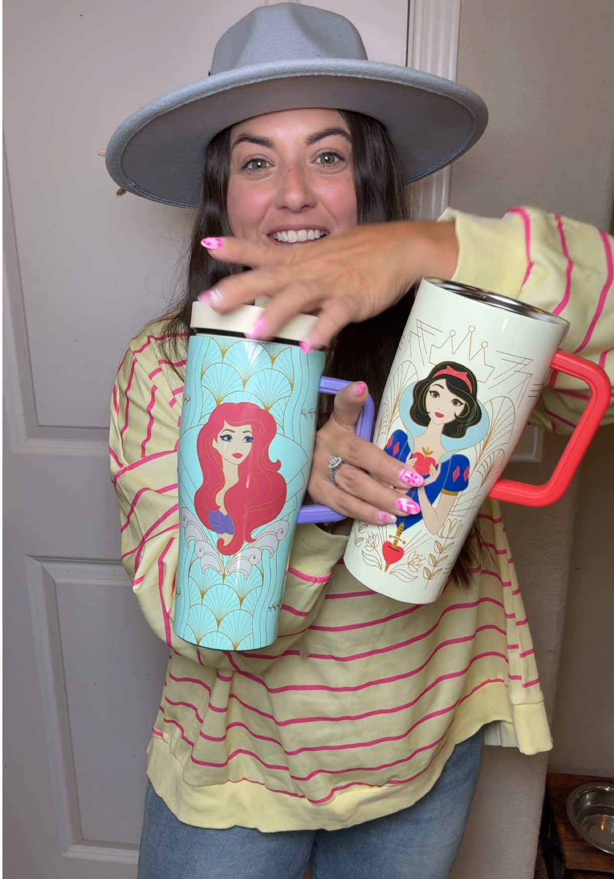✨Make every sip magical with these Disney Princess cups! Perfect for kids, collectors, or anyone who loves Disney magic. Durable, leakproof, and adorable—these cups make great Christmas gifts, stocking stuffers, or everyday must-haves. Bring home your favorite princesses and make mealtime enchanting! 👑💖 #DisneyPrincess #DisneyCups #GiftIdeas #ChristmasMagic #creatoricons