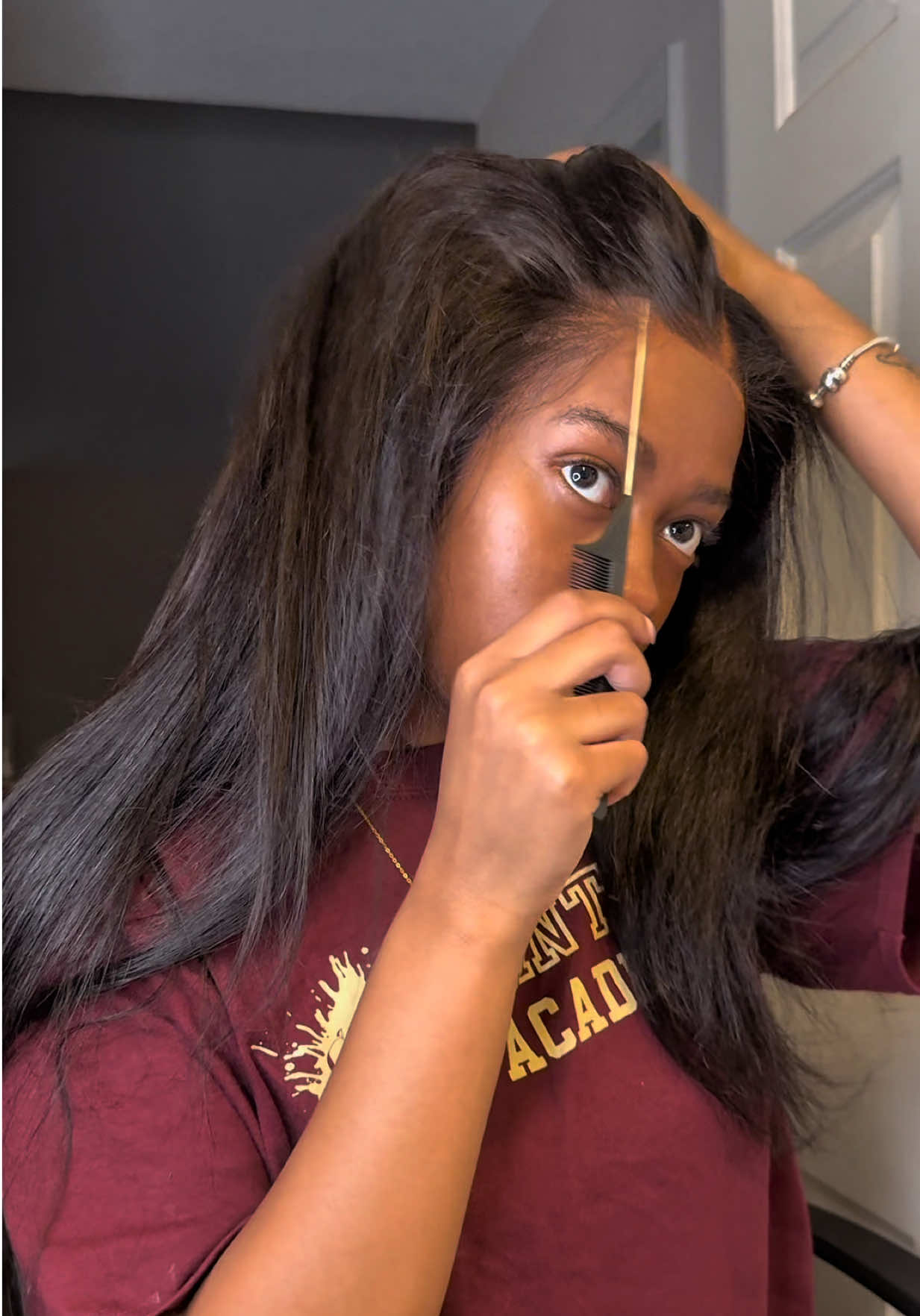 Quick, easy & ready to go 😍 Styling in pt 2. ✨ @ossileehair_factory  #wiginstall #wiginfluencer #iamajarai 