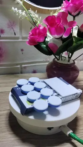 Thuốc đặc trị thằn lằn, diệt tận gốc sao 1 lần dán, cô chú cứ tháo nút rồi dán lên chổ có nhiều thằn lằn, không mui an toàn chiết xuất từ thảo dược không độc hại#thuoctrithanglan #trithanlantacke 