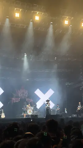 hong! @YK REBELFEST 2025 @FESTIVALIST #ykrebelfest #fstvlst #faridstevy #rebellionrose #menantangrasibintang 