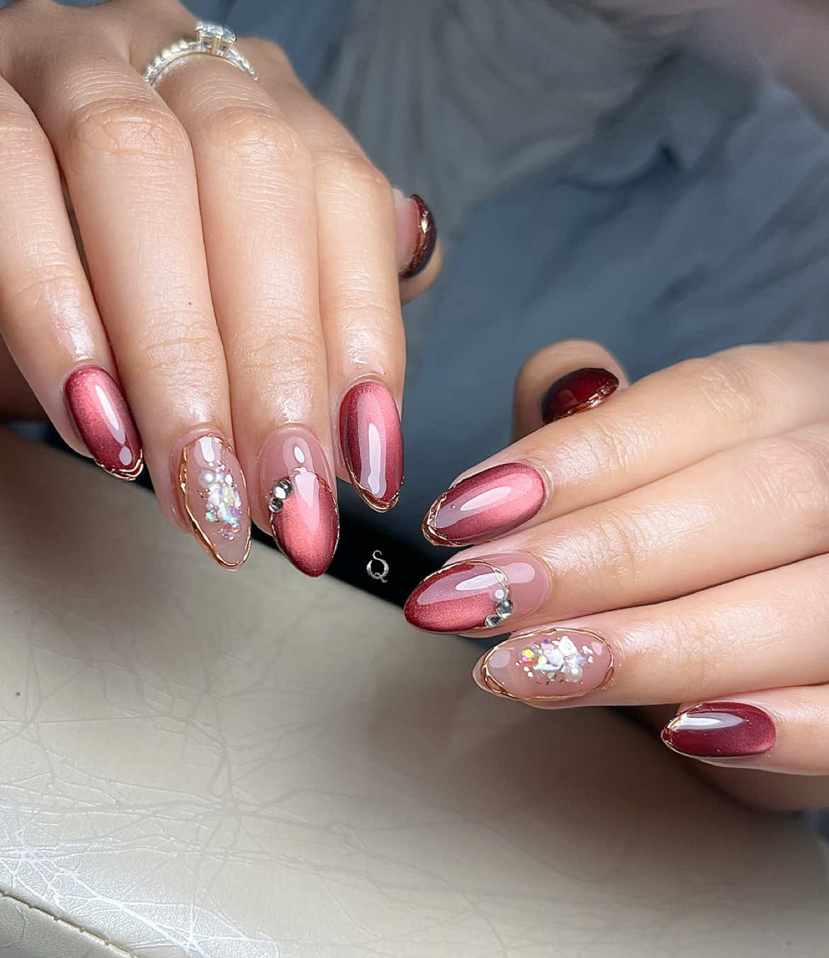 Inspo nail art buat acara wedding dll very demure ✨💅🏼#nail #nailart #pressonnail #banjarnegara 