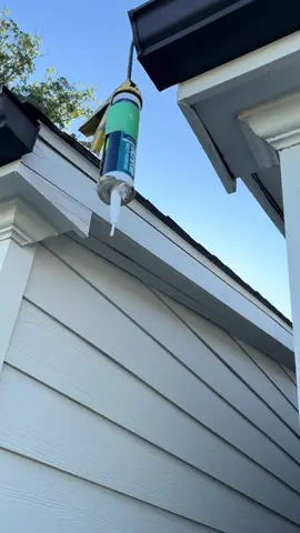 #caulk #caulking #construction #homeremodel #painter 