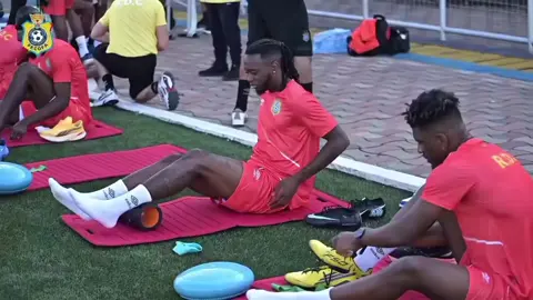La première séance d'entrainement de Aaron Wan-Bissaka avec les léopards de la RDC ❤🇨🇩🔥 #Mondial2026 #BendeleEkweyaTe #AllezLesLéopards #Éliminatoires #Léopards 