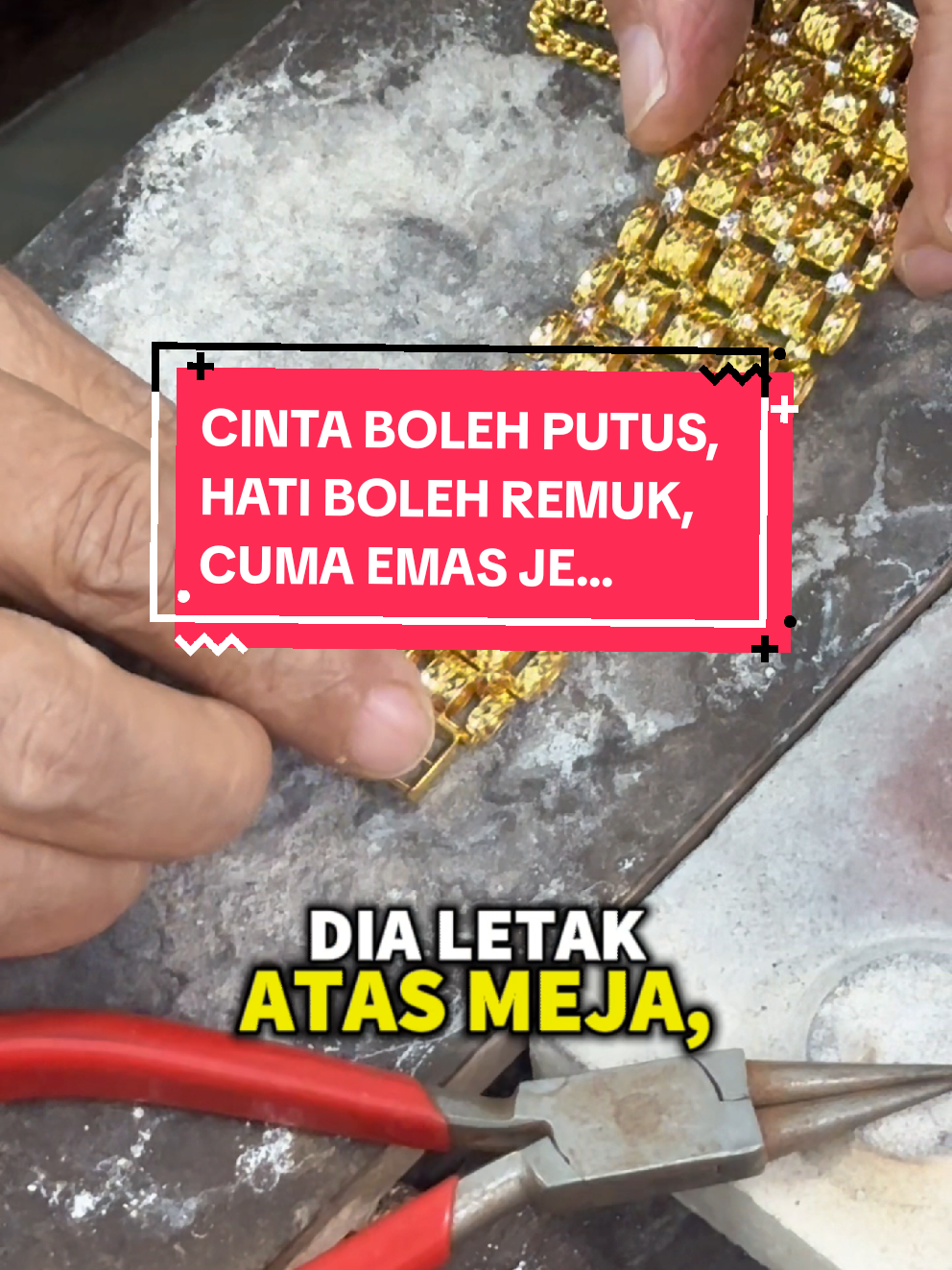 Kita boleh paterikan emas awak tau. jangan risau 🥰 #kedaiemaszakariansons #tokoemas #creatorsearchinsights #rantaitangan #pateri 