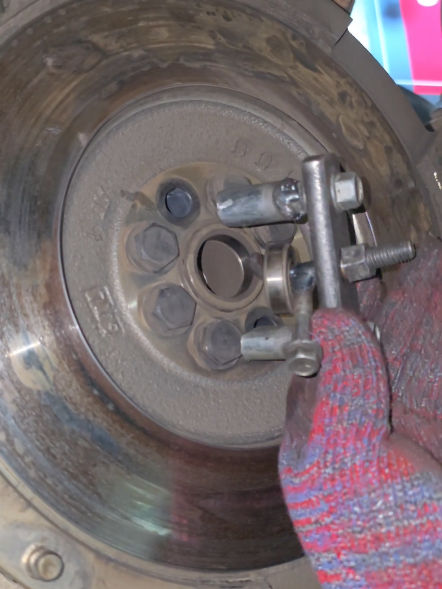 replace clutch kit and bearing#auto #mechanic #shots #idea #CapCut 