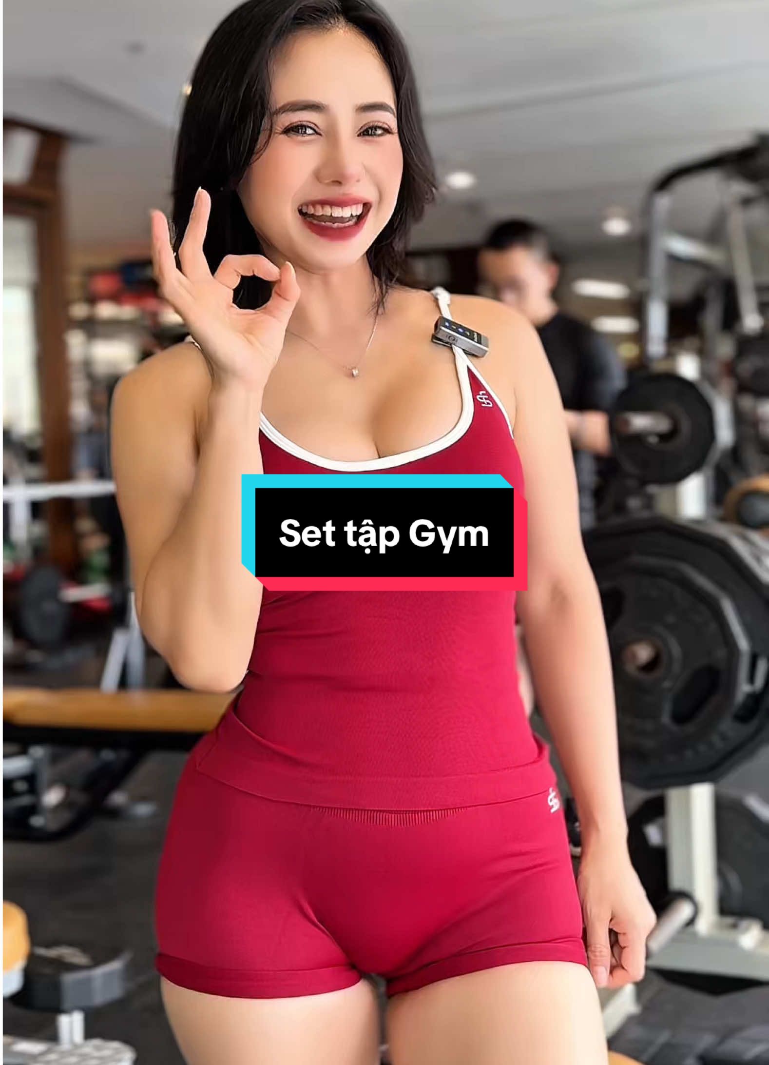 Dẫn đầu phong cách thể thao với set tập gym hiện đại, trẻ trung 🌟 #vothao #dotapgymnu #aotapgym #quantapgym #settapgym