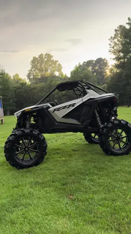 need some 52s, 44s are looking small #rzrturbo #viral #clean #sxs #polaris 