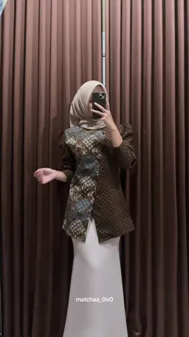 looknya cakep bgtt plss😭🫰🏻#batik #batikindonesia #batikwanita #batikpremium #fyp 