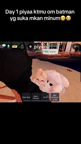 siapapun itu pls ngakak banget anj om om satu ini awkwk absurd bgt maap ya cimi sma om batman aku gknal klian tp aku record😭😂🙏🏻 *btw jgn salfok notif ig pls😭🙏🏻#robloxgames #robloxindonesia #roblox #fyp #lewatberanda 