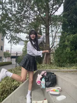 学校さぼってたら隣の老人ホームの人に笑われた😂#fyp #fjk #高一 