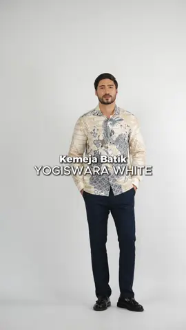 Batik itu keren! Batik Yogiswara hadir untuk membuktikan itu. Desainnya yang fresh dan modern bikin kamu auto-keren. Cocok buat hangout, ngantor, atau bahkan nge-date.😎 Yuk, checkout di keranjang kuning sekarang ‼️🛒 #promoseruweekend #gajiansale #promoguncang99 #ootdpria #guncang99 
