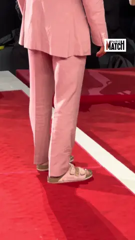#jasonmomoa #birkenstocks #venicefilmfestival #venice #mostra #filmtok #aquaman #OnRegardeQuoi 