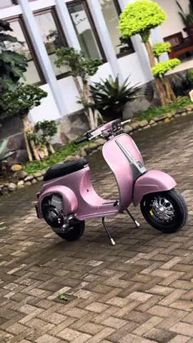 Beres lagi 1 lagi hasil restorasi kami pesanan dari EL Kudus, kami gak tau nama asli nya, akun tiktok akun ig nya tidak di ketahui, semoga vespa nya sesuai dengan harapan ya om #vespa #vespapts #vespaspecial #smallframe 