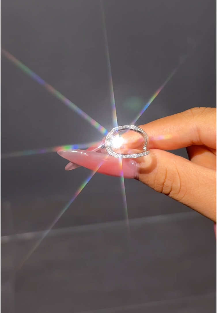 It belongs to the special you #moissanite #rings #s925 #ring #moissaniteearrings #jewelry #videowave #beautiful #tiktokshoplabordaysale 