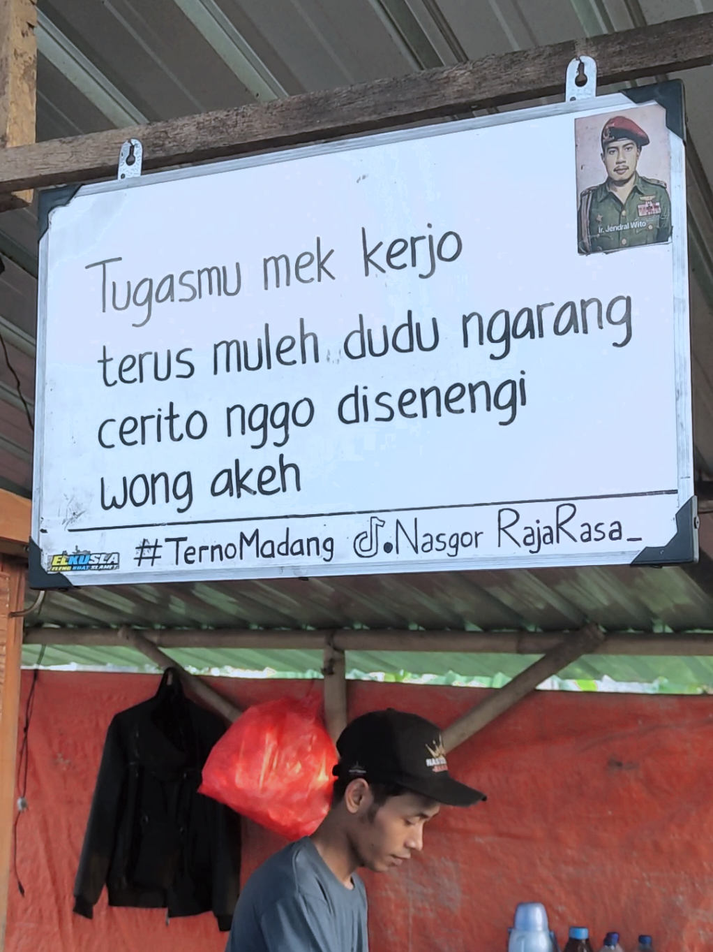 terimakasih motivasi nya mas @riko_mahananda  lagu njenengan sae poll🥰  #quotes #jowostory #storyjowo #fyp #masukberanda #nasigorengrajarasa #ponorgo24jam #fyppppppppppppppppppppppp #jowopride #rombongannyeni #sampitak 