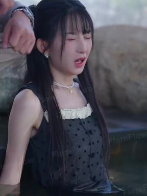 Tambang Emas Berdarah di Gunung Kofan, Rahasia Tawa Tengah Malam!