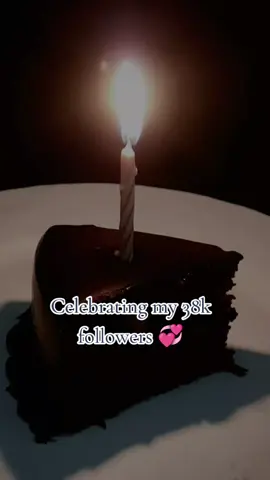 Celebrating my 38k followers 💞  thanks to all of my followers 💓