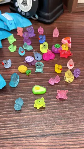 Unwrap the surprise every time 🐾✨ These mystery blind bags are filled with adorable little resin animals—perfect for treasure chests, classroom rewards, doctor’s offices, or just for fun collectibles! Kids LOVE the excitement of not knowing which animal they’ll get 🐒🦒🦓#MysteryBlindBags#KidsRewards#ClassroomPrizes#TreasureChestToys#CollectibleToys #middleschool#teacher#unboxing#backtoschool#labubu#gift #giftideas 