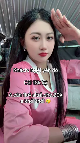 Hỏng hỉu sao mẹ la quá trời :(( 