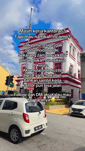 Kerja kantoran bukan berarti harus stuck sama 1 sumber penghasilan 💼 Aku juga karyawan, tapi sekarang udah punya income tambahan yang fleksibel. Gak perlu resign, gak perlu modal gede, dan gak ganggu kerjaan utama ✌️ Siapa di sini yang juga pengen nambah penghasilan tanpa ribet? 👇 ✍️ Komen “MAU” kalau kamu mau aku spill caranya! #SideHustle #bisnisonline #fyppppppppppppppppppppppp #fypシ 