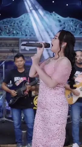 #untukmencarigantimu5bisaqdapatkan #nurmapaejah #adella  #dangdut  #sesal 