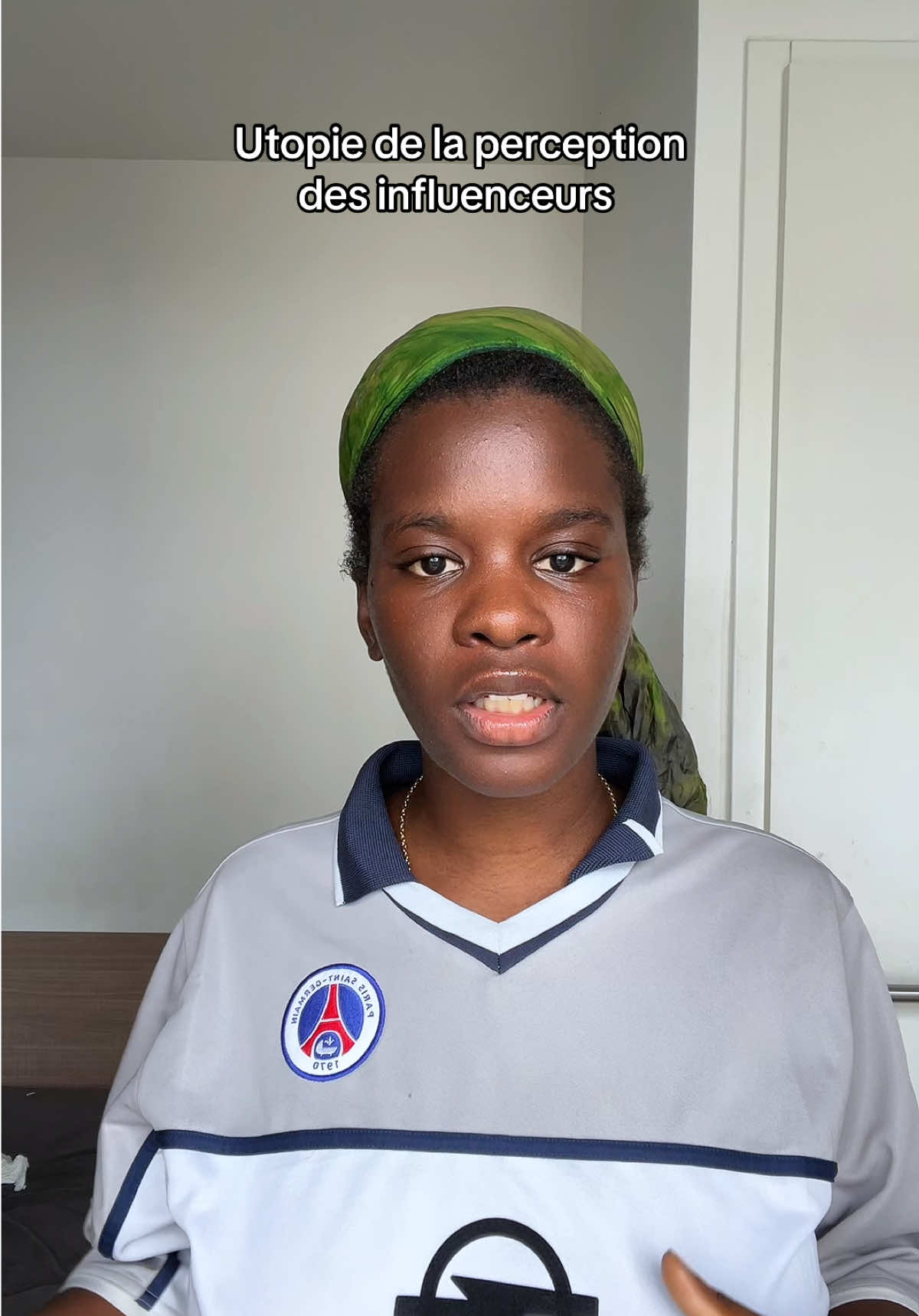 Réponse à @andrealgb Je pense honnêtement que authenticité ne va plus avec le mot influenceur, et qu’il faut soit l’accepter, soit tout simplement arrêter de regarder parce que c’est être dans le déni.  ##creatricedecontenunoire##yanissaxoxo##lenasituations##influencers