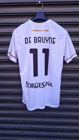 beyazınıda getirdik stoklarda sipariş verebilirsiniz  . . . . . . . #fenerbahçe #Galatasaray #napoli #debruyne 