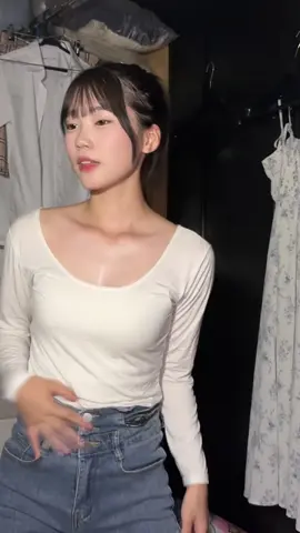 さっきのダンス動画公式のミニオンの人形出してたから通報きました#高校生 #15歳 #おすすめ